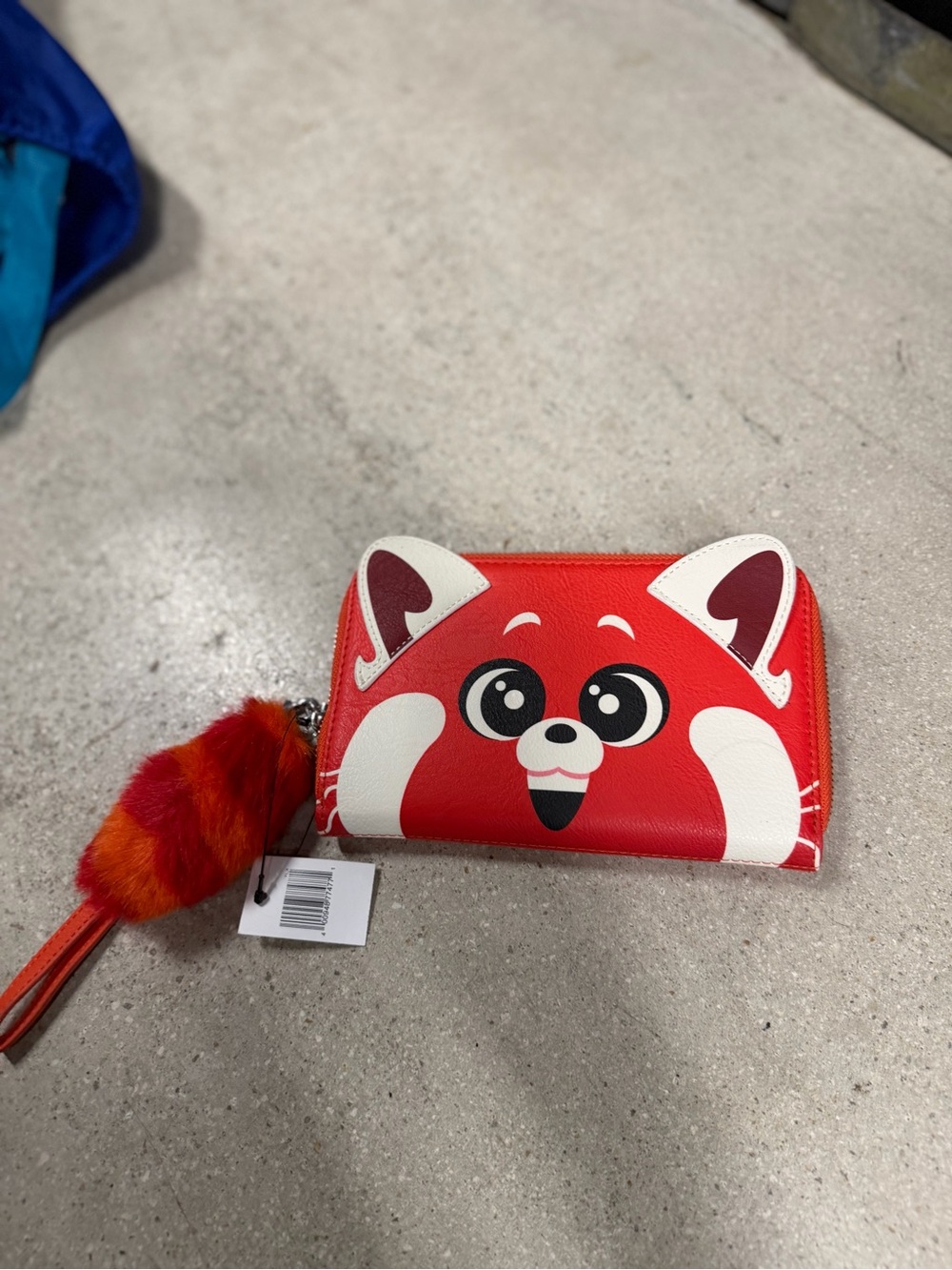 Disney loungefly red panda wallet new